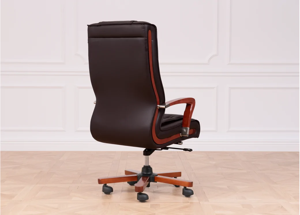 fotel biurowy brązowy skórzany