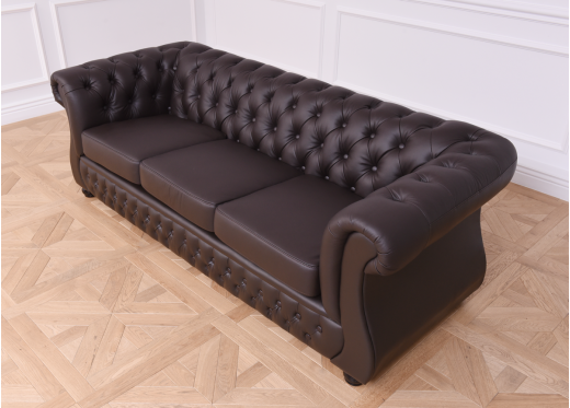 sofa z pikowaniem brązowa